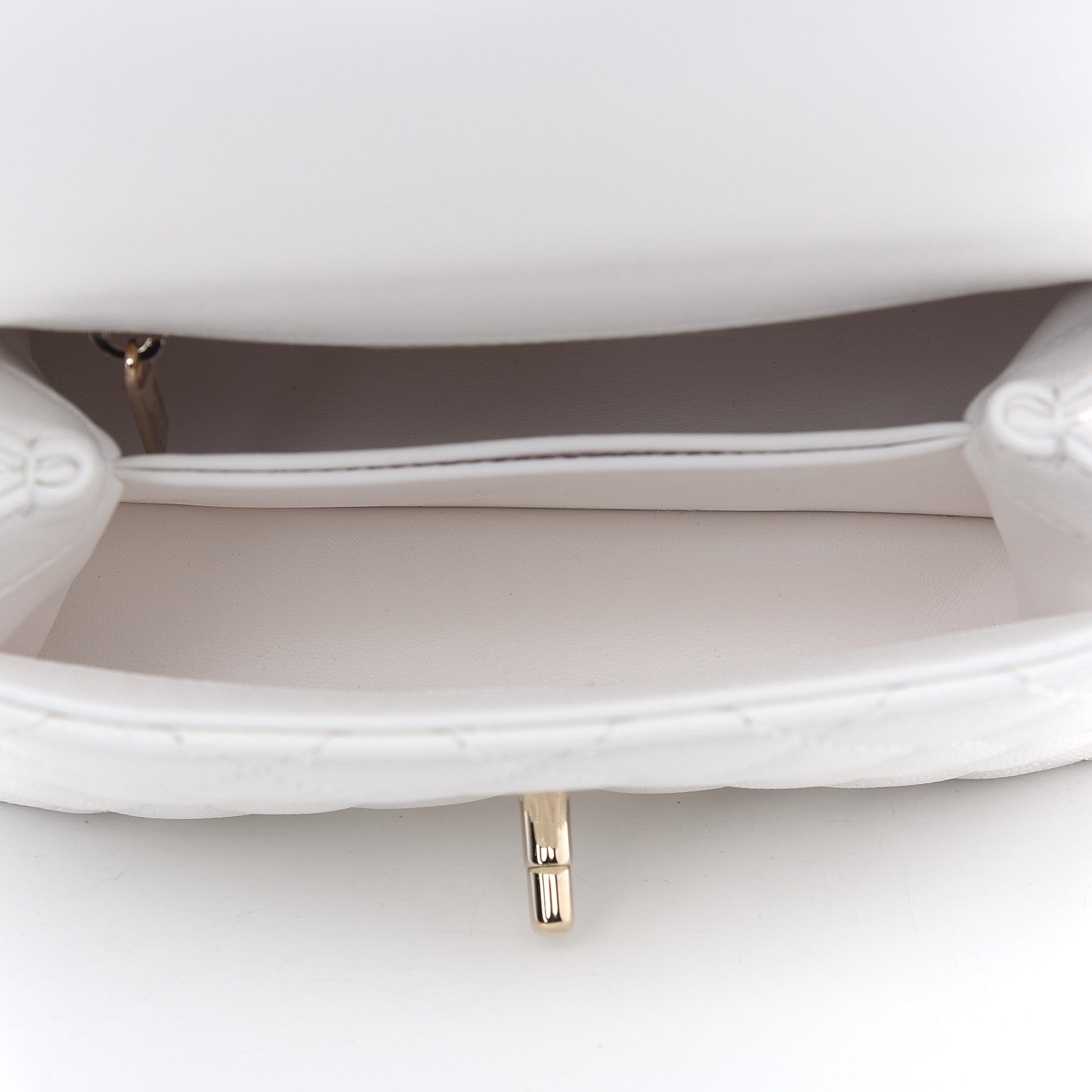 Chanel Caviar Quilted Extra Mini Coco Handle Flap White 5 of 9