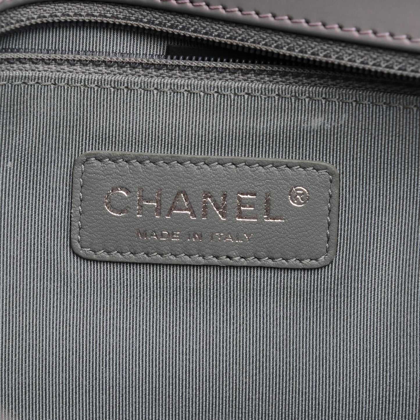 Glazed Calfskin Medium Boy Flap Iridescent