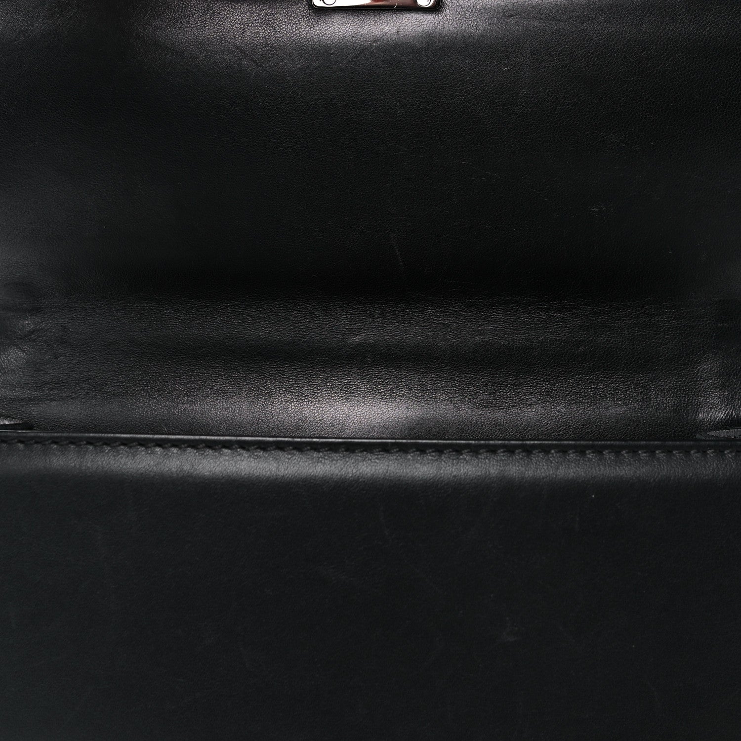 Valentino Garavani Vitello Medium Glam Lock Rockstud Flap Black 9 of 19