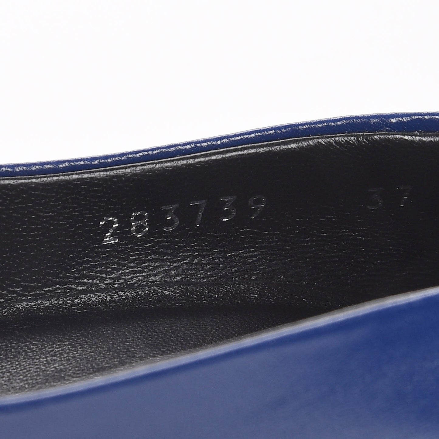 Nappa Logo Plate Round Toe Pumps 37 Zaffiro