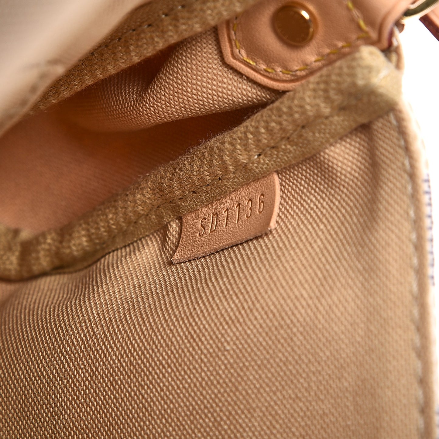 Damier Azur Favorite PM