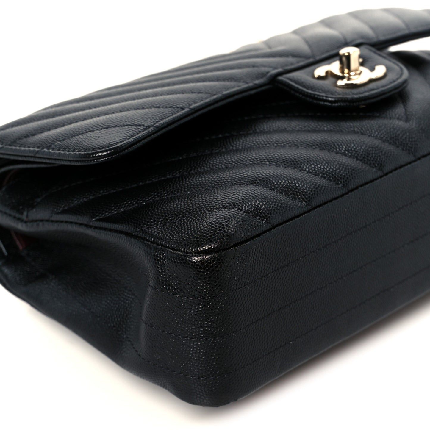 Caviar Chevron Quilted Medium Double Flap Black
