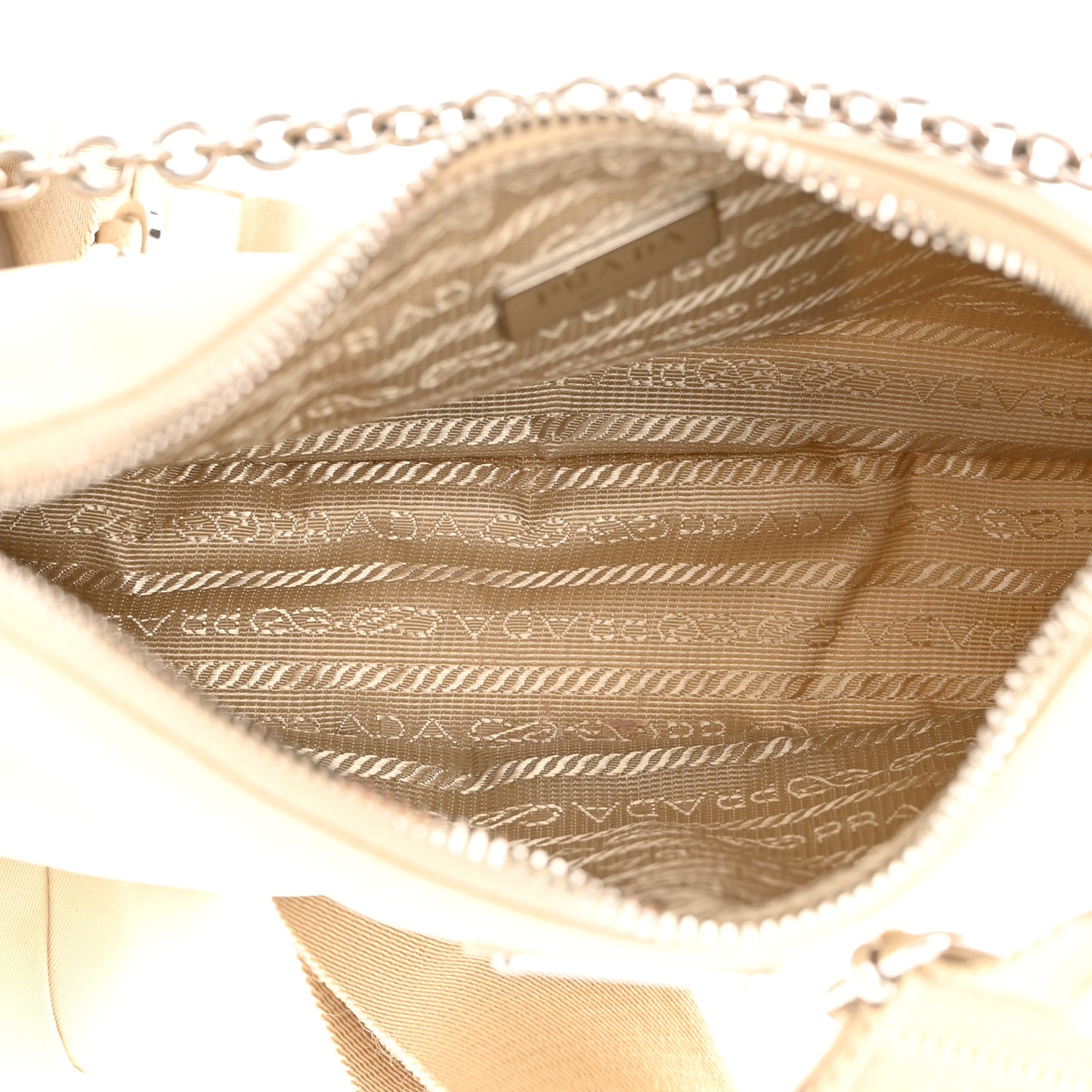 Re-Nylon Saffiano Re-Edition 2005 Shoulder Bag Cammeo