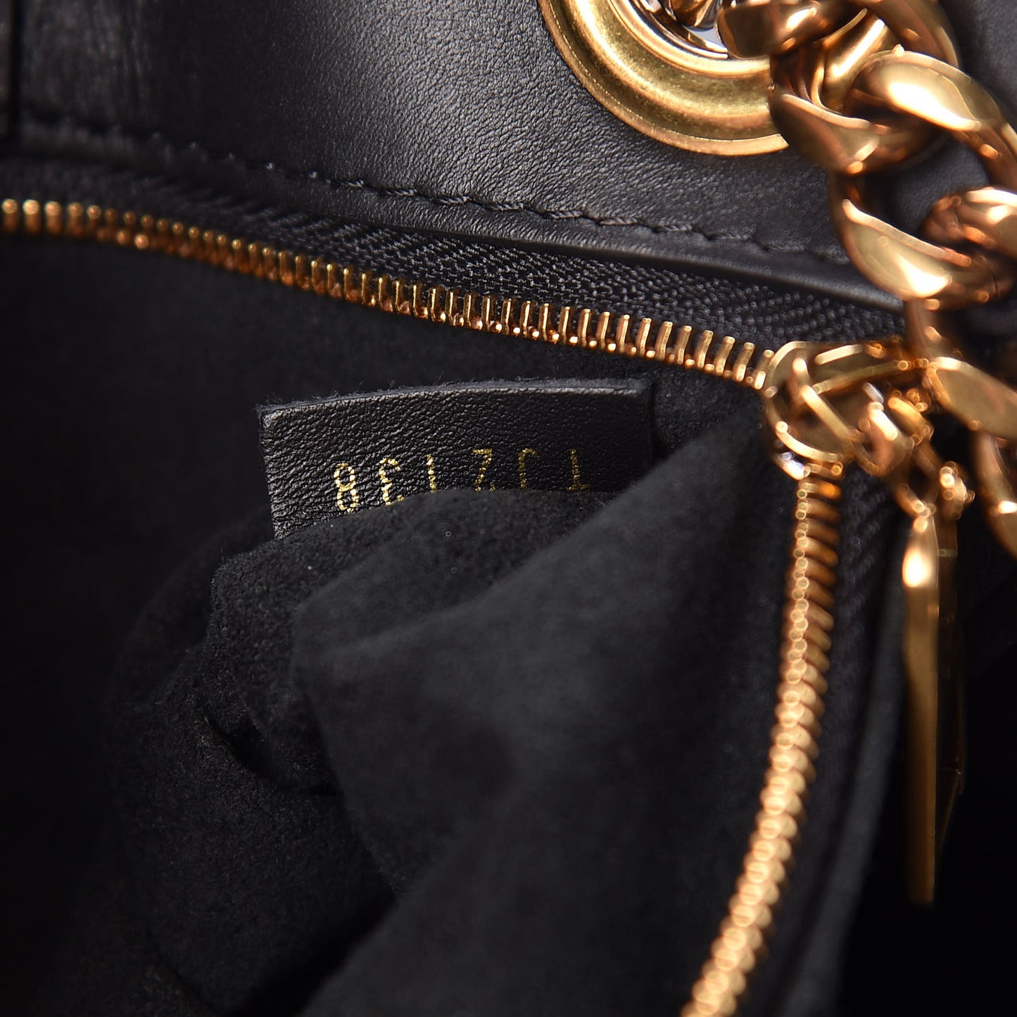 Calfskin New Wave Chain Tote Black