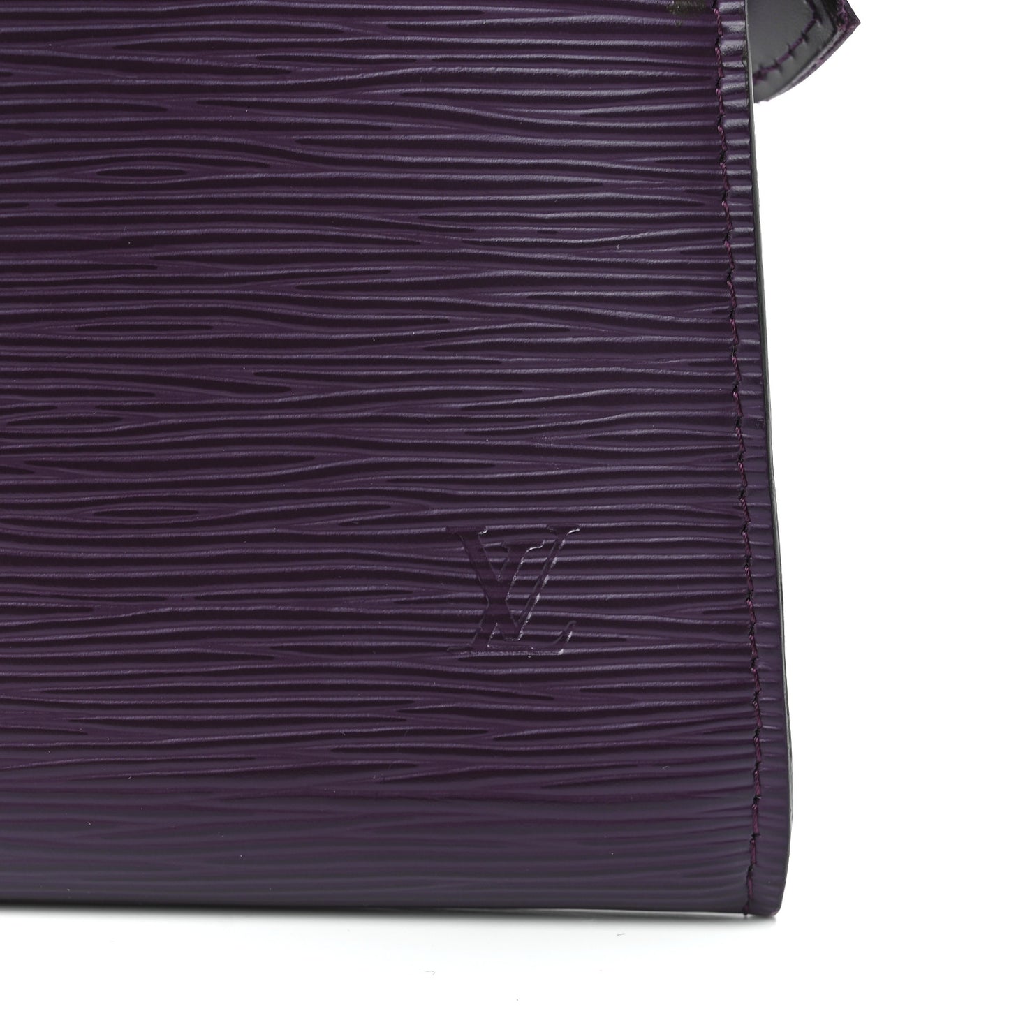 Epi Pochette Accessories 24 Cassis