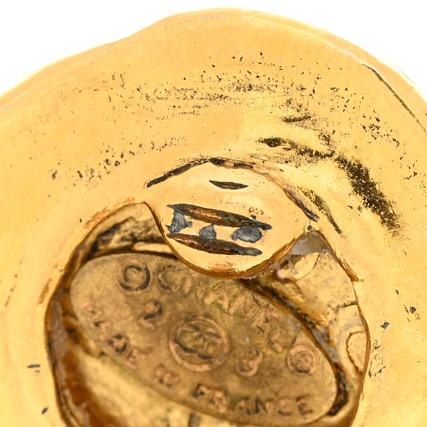 Round CC Clip On Earrings Gold