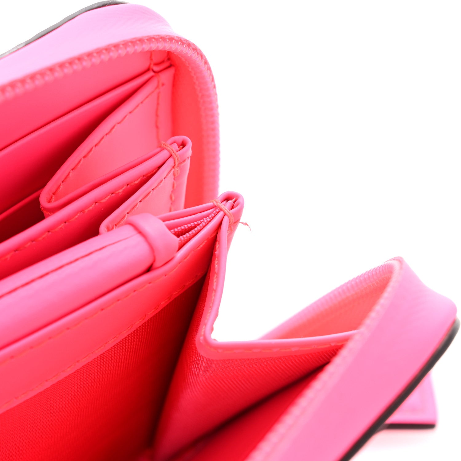 Gucci Calfskin GG Rubber Effect Zip Around Wallet Pink 10 of 11