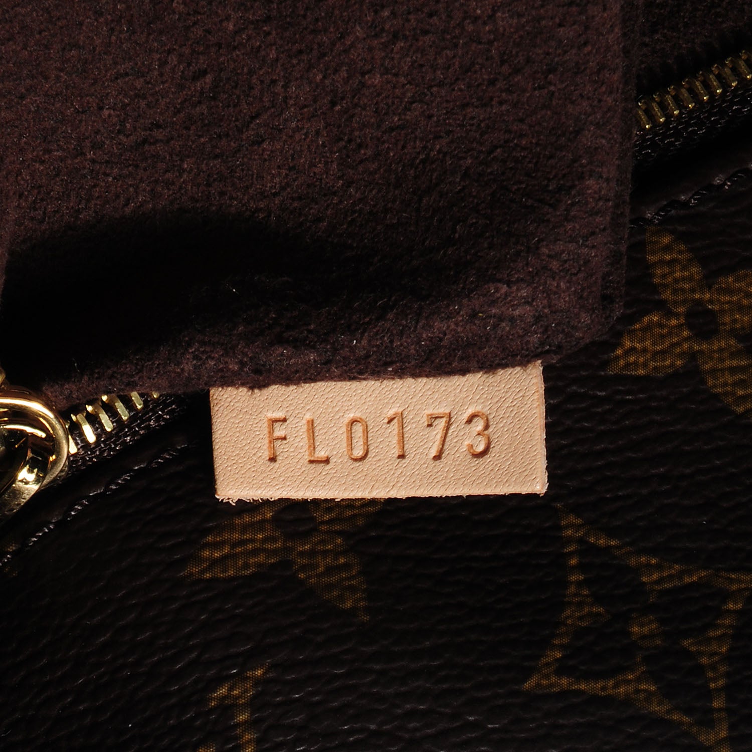 Louis Vuitton Monogram Metis 6 of 7