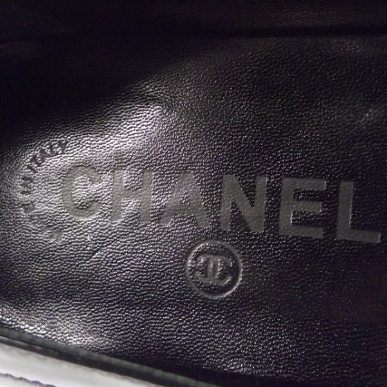 Chanel Patent Classic CC Flats 40 Black 9 of 9