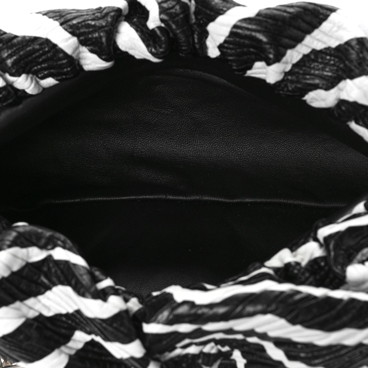 Nappa Zebra Print The Pouch Chain White Black