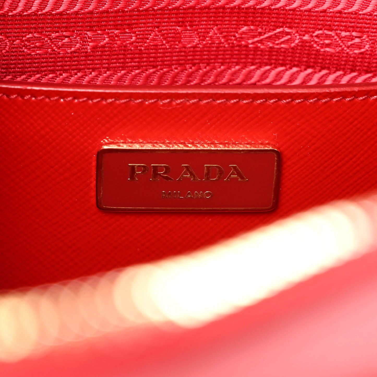 Saffiano Vernice Medium Promenade Tote Rosso