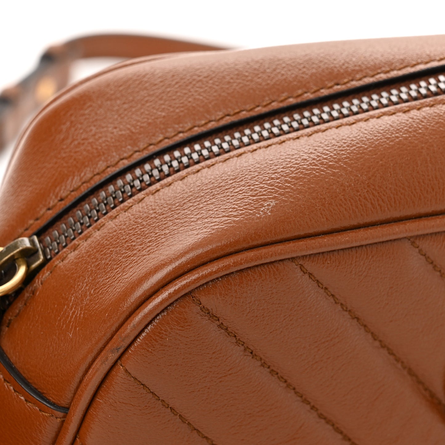 Glazed Calfskin Matelasse Diagonal Small GG Marmont Chain Shoulder Bag Cuir