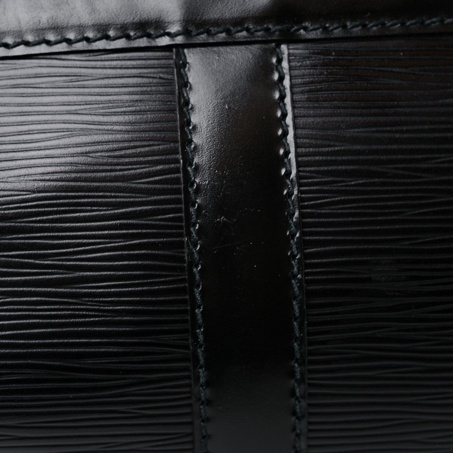 Louis Vuitton Epi Keepall 55 Black 14 of 17