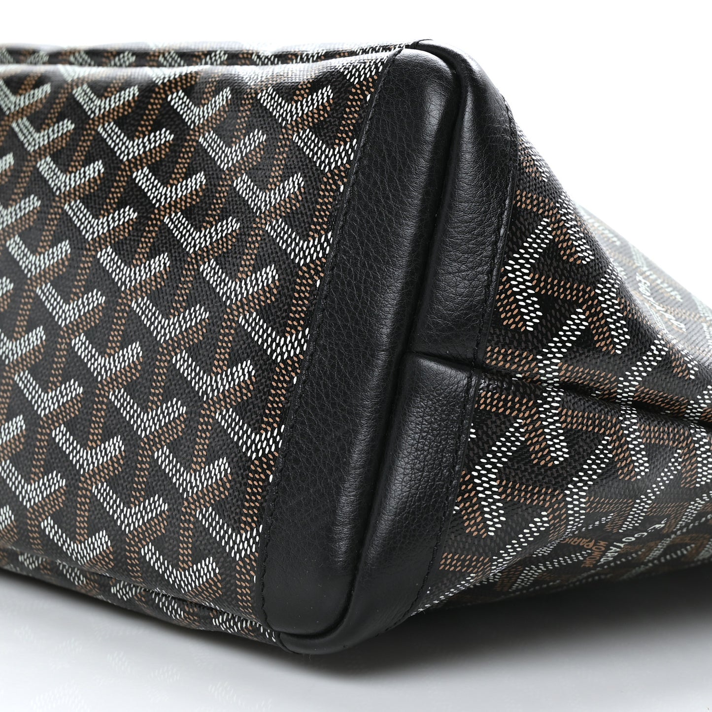 Goyardine Artois PM Black