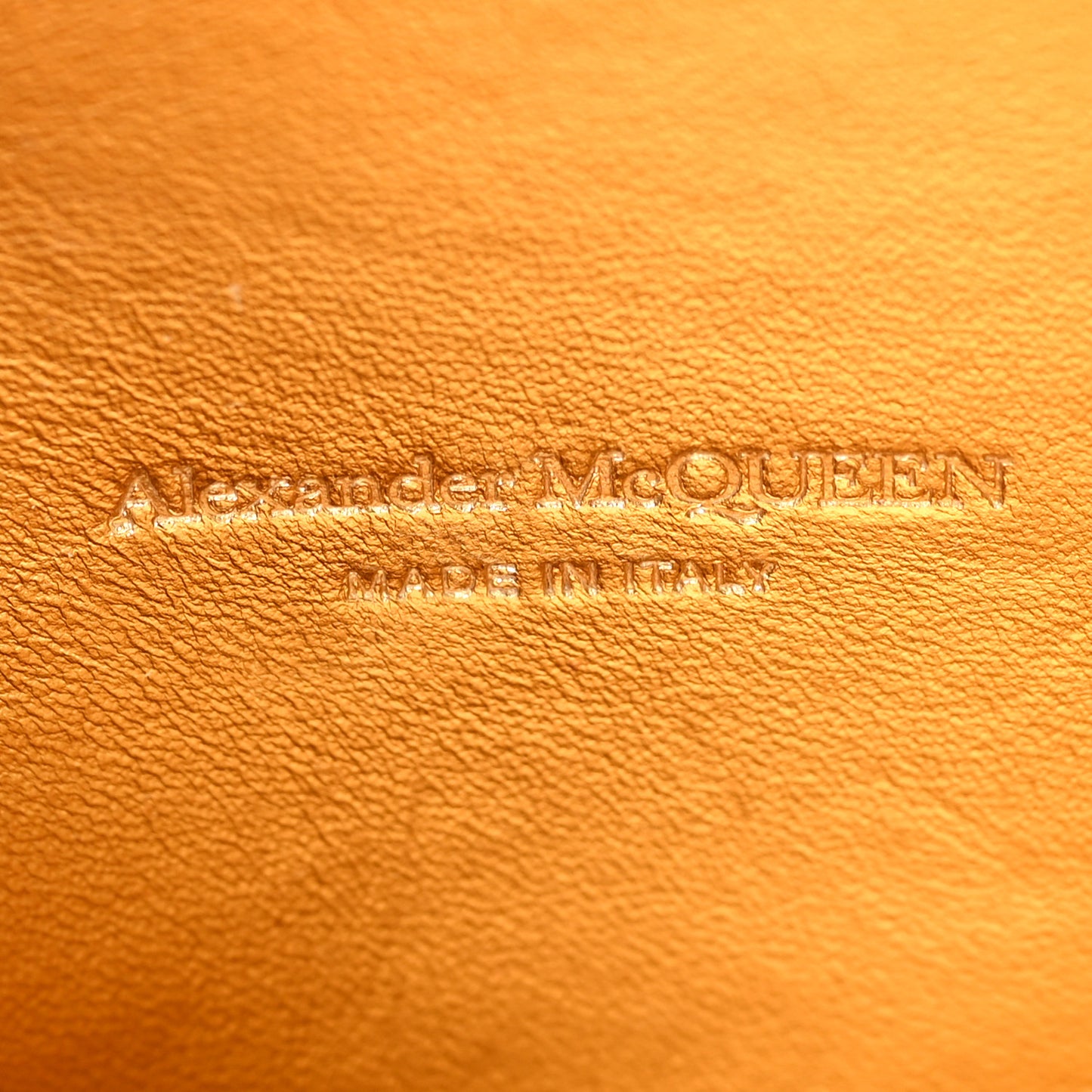 Calfskin Curve Zip Coin Purse Black Gold