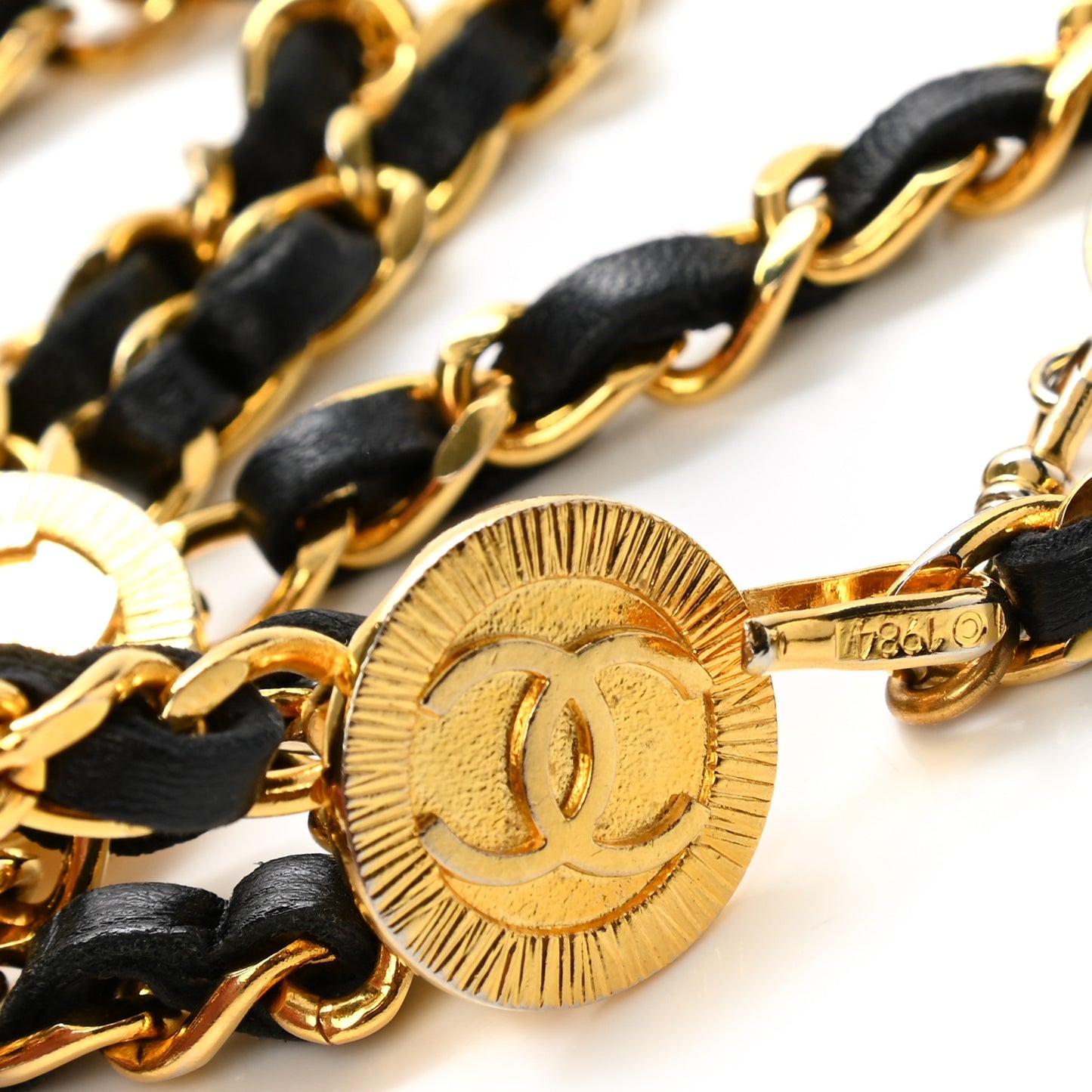Lambskin Chain CC Medallion Belt Black Gold