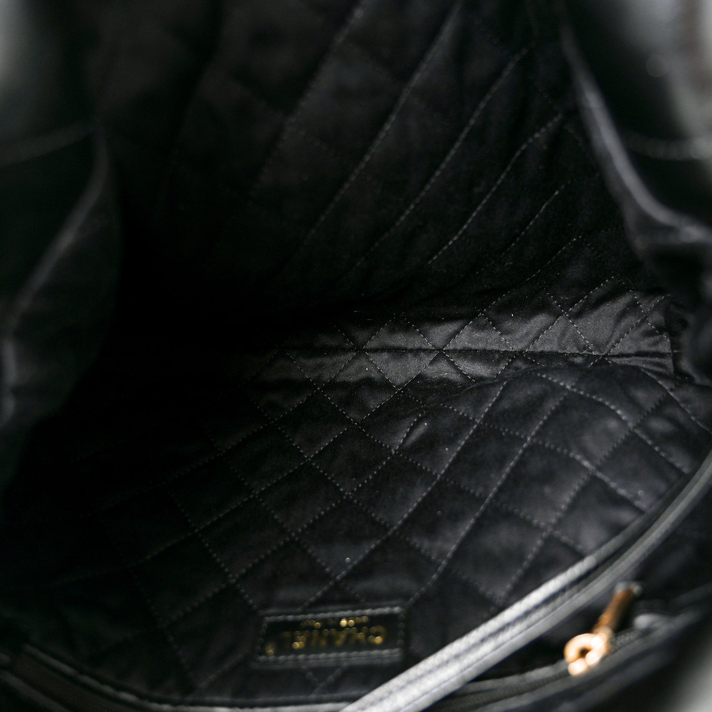 Shiny Calfskin Quilted Small Chanel 22 Black