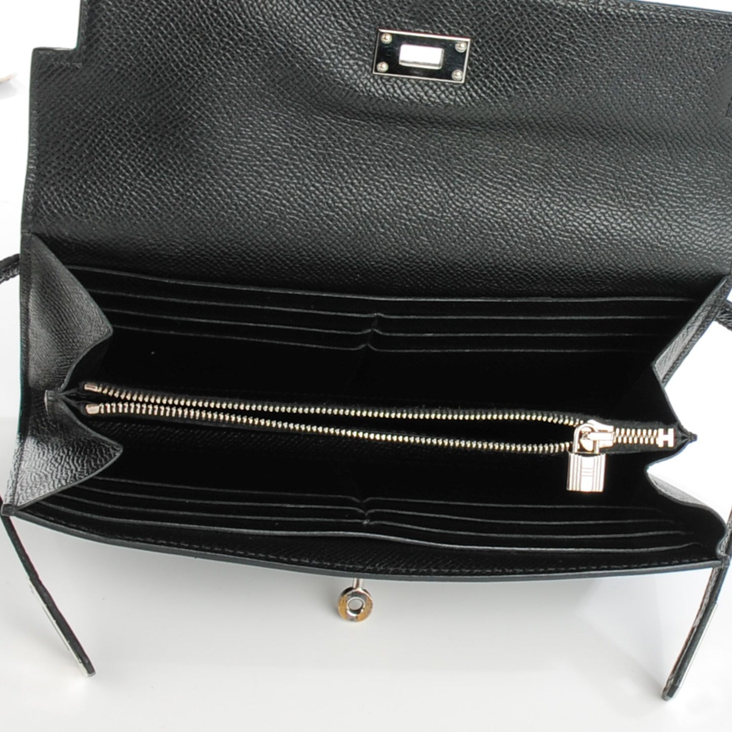 Epsom Kelly Longue Wallet Black
