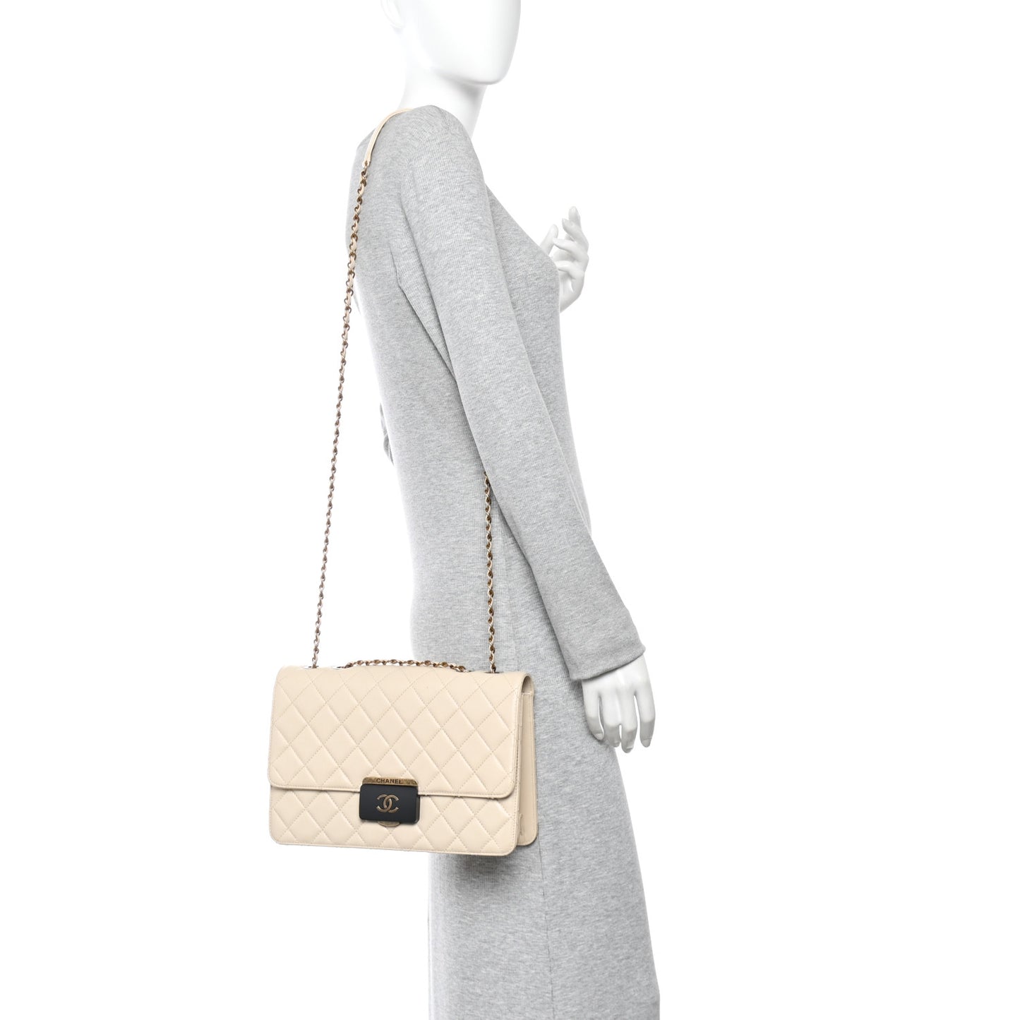 Sheepskin Quilted Large Beauty Lock Flap Beige