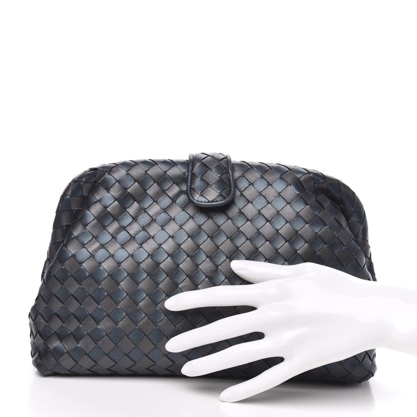 Metallic Nappa Intrecciato The Lauren 1980 Clutch Quetsche Antique Silver