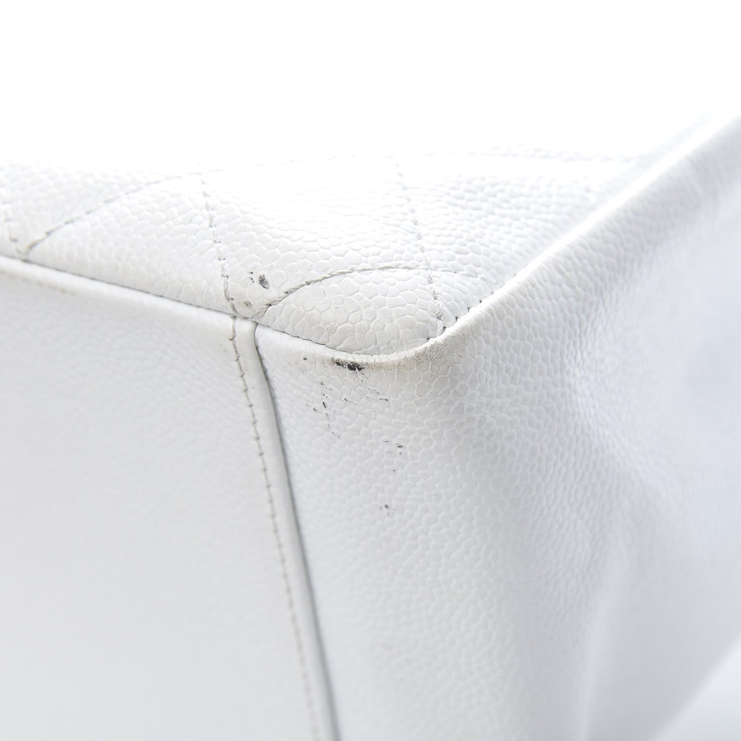Caviar Quilted Grand Shopping Tote GST White