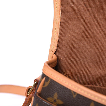 Louis Vuitton Monogram Sologne 14 of 16