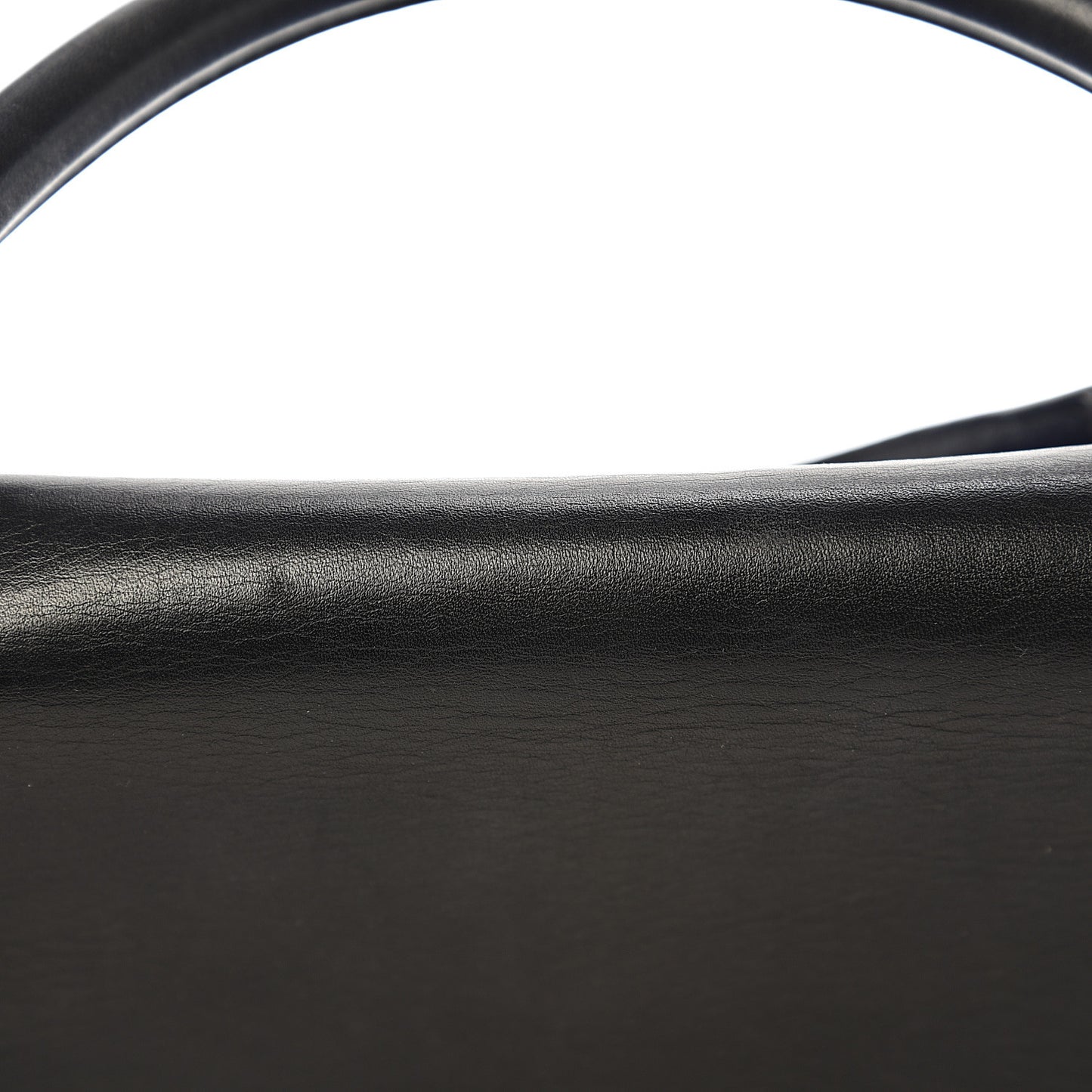 Smooth Calfskin Medium Tri-Color Trapeze Black