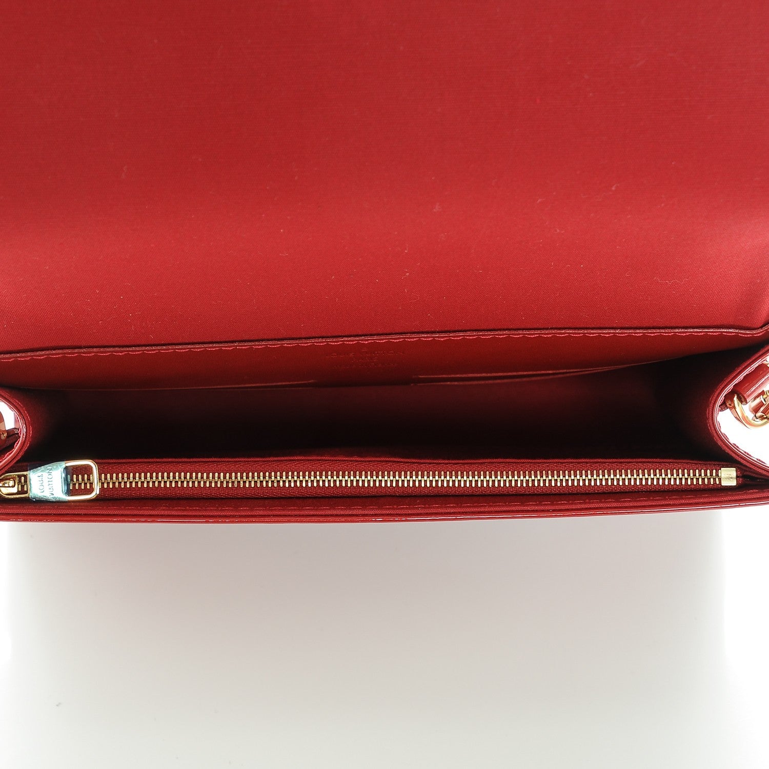 Louis Vuitton Vernis Ana Clutch Pomme D'Amour 5 of 8
