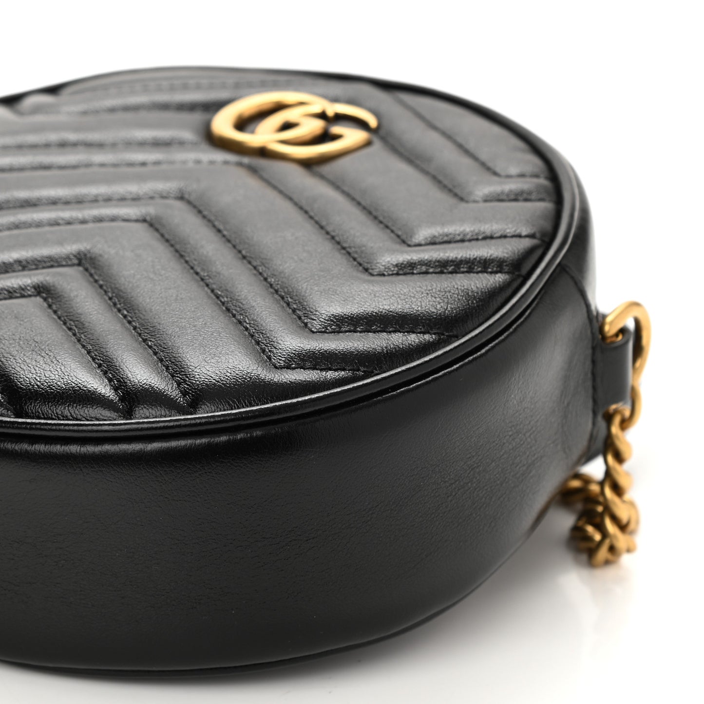 Azalea Calfskin Matelasse Heart Mini GG Marmont Round Shoulder Bag Black