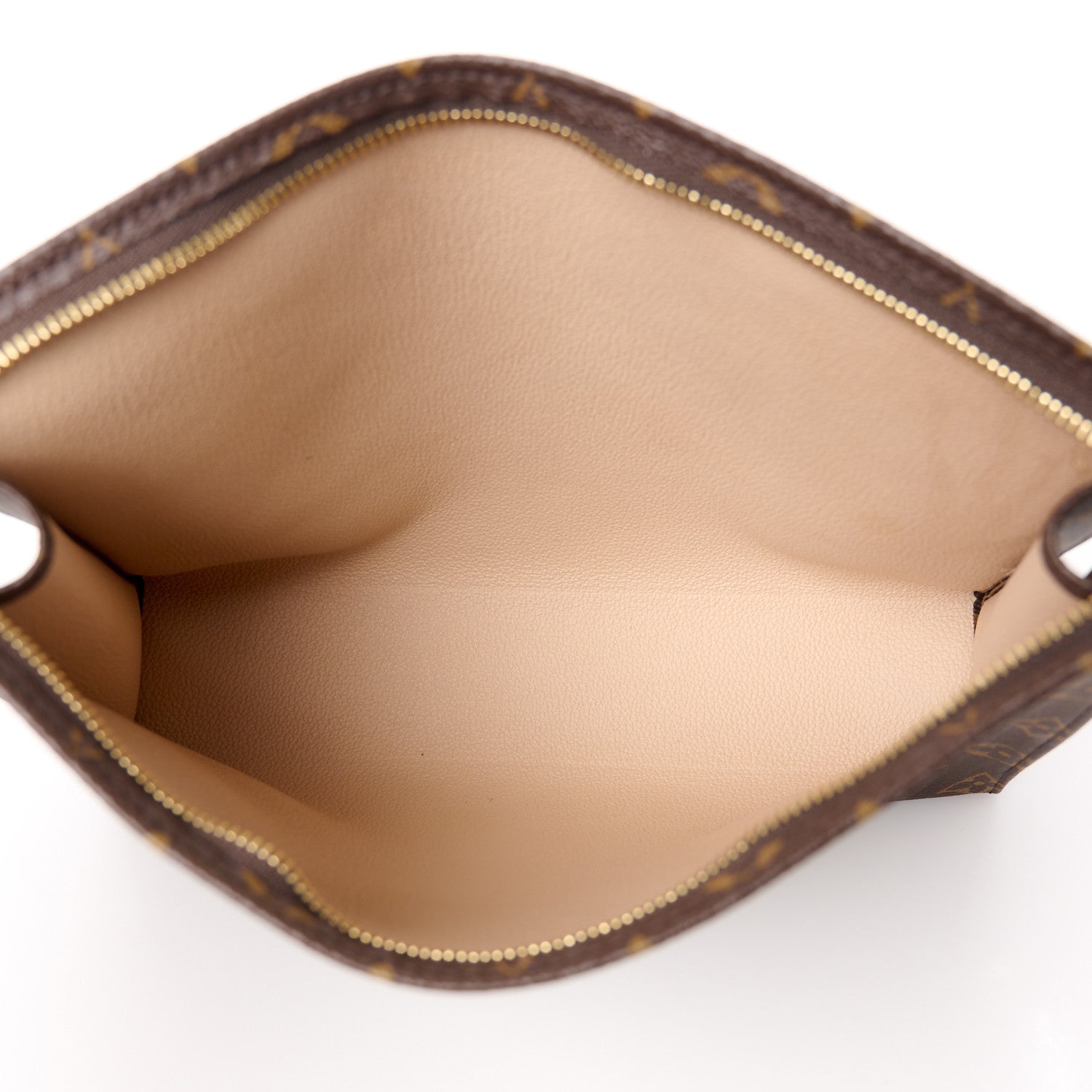Louis Vuitton Monogram Toiletry Pouch 26 5 of 11