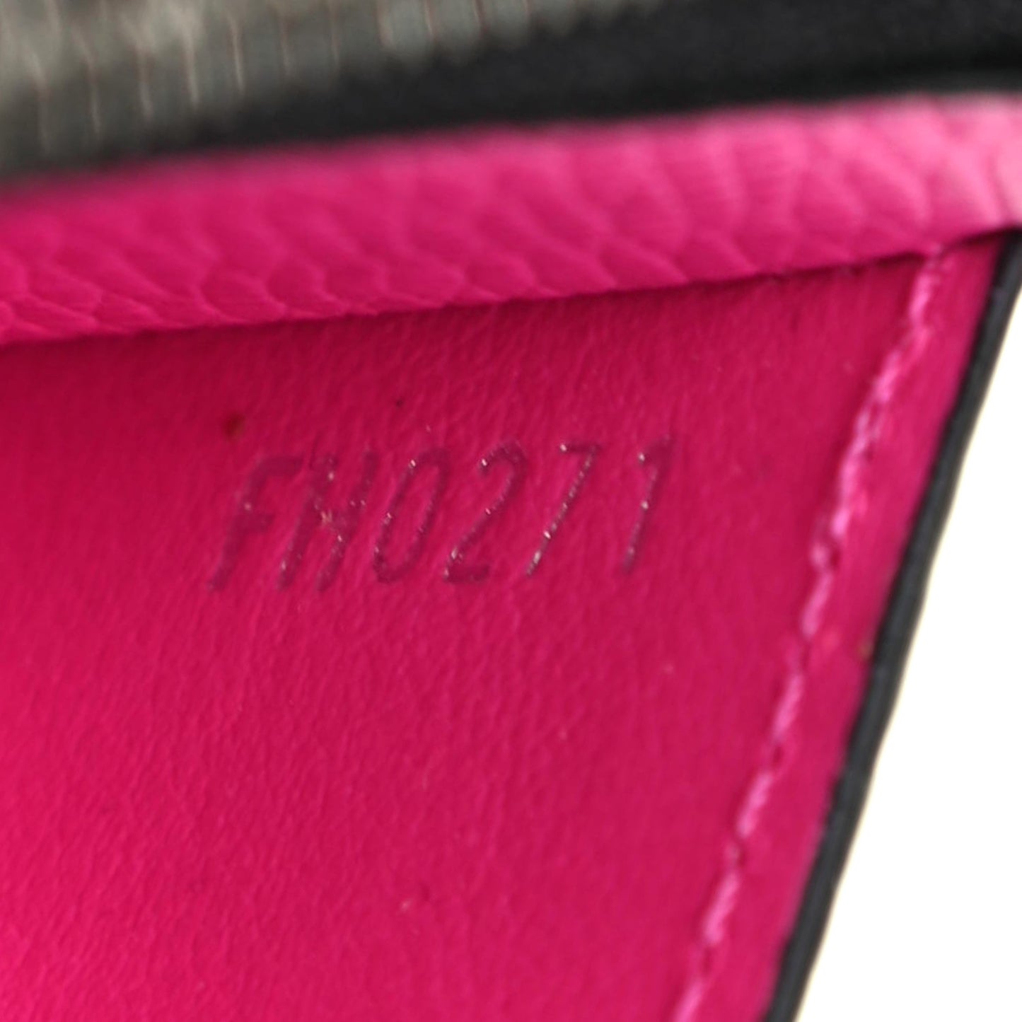 Taigarama Coin Card Holder Fuchsia