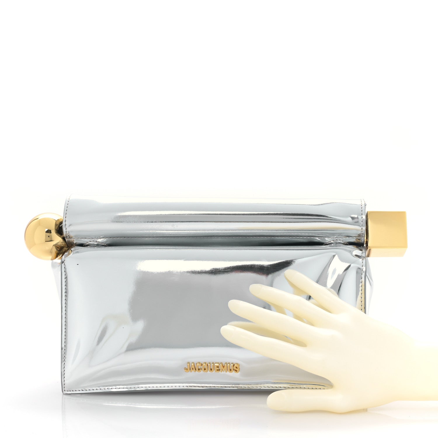 Jacquemus Metallic Patent Calfskin La Pochette Rond Carre Silver 2 of 9