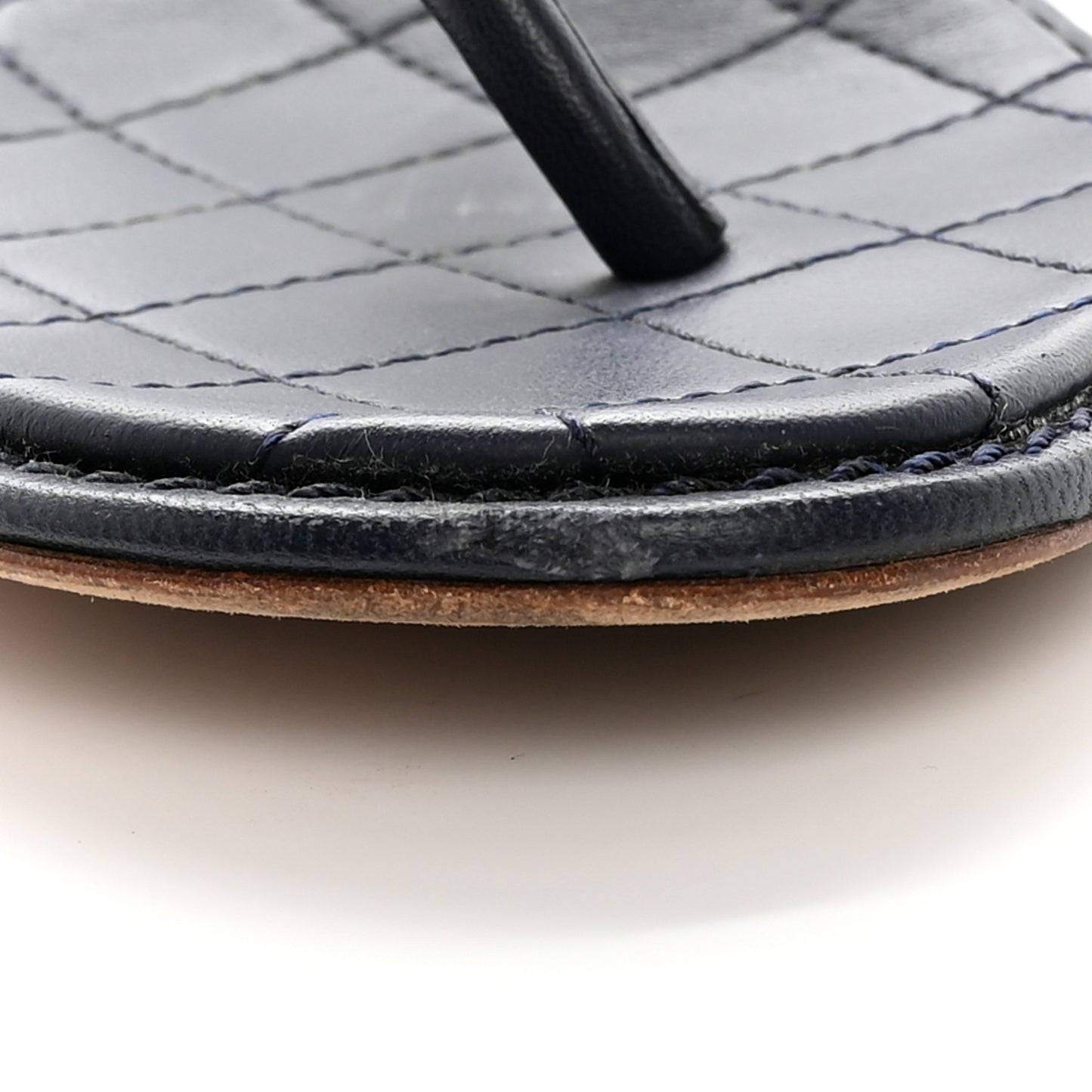 Lambskin CC Chain Thong Sandals 38.5 Navy