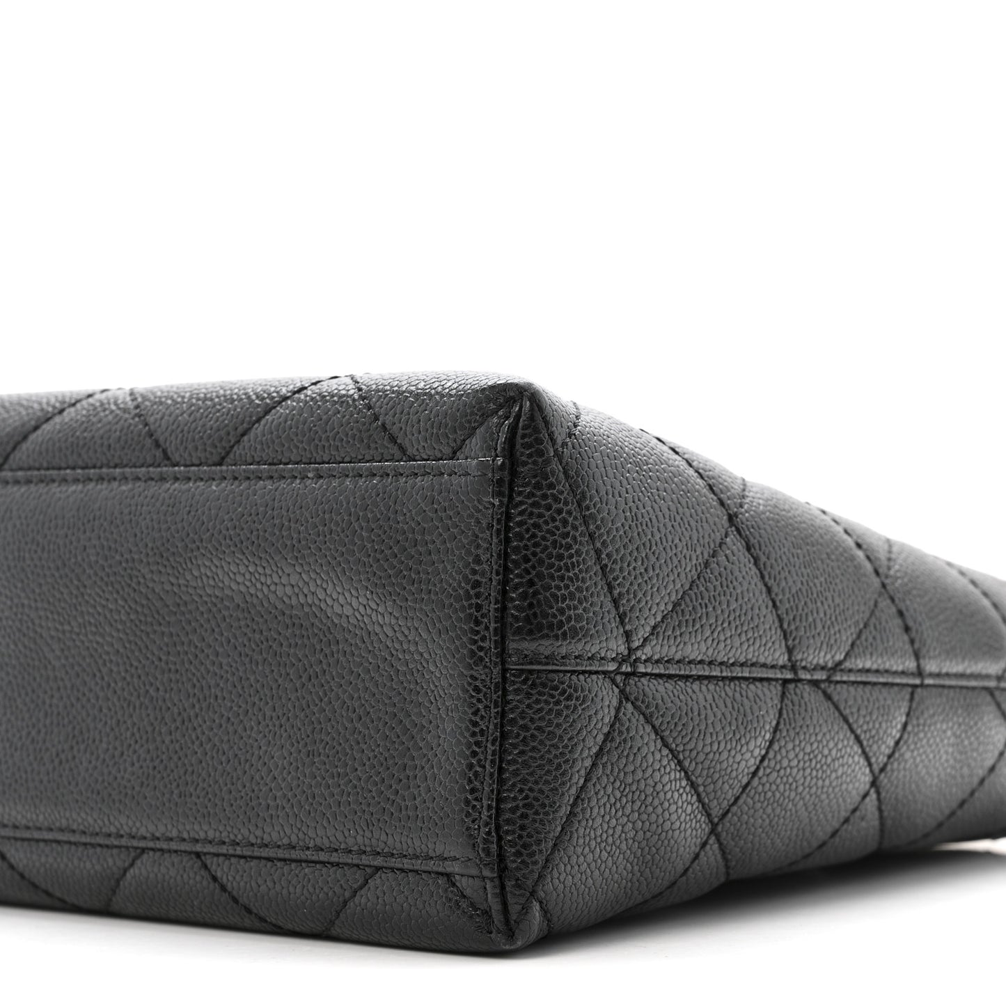 Caviar Diamond Flap Shoulder Bag Black