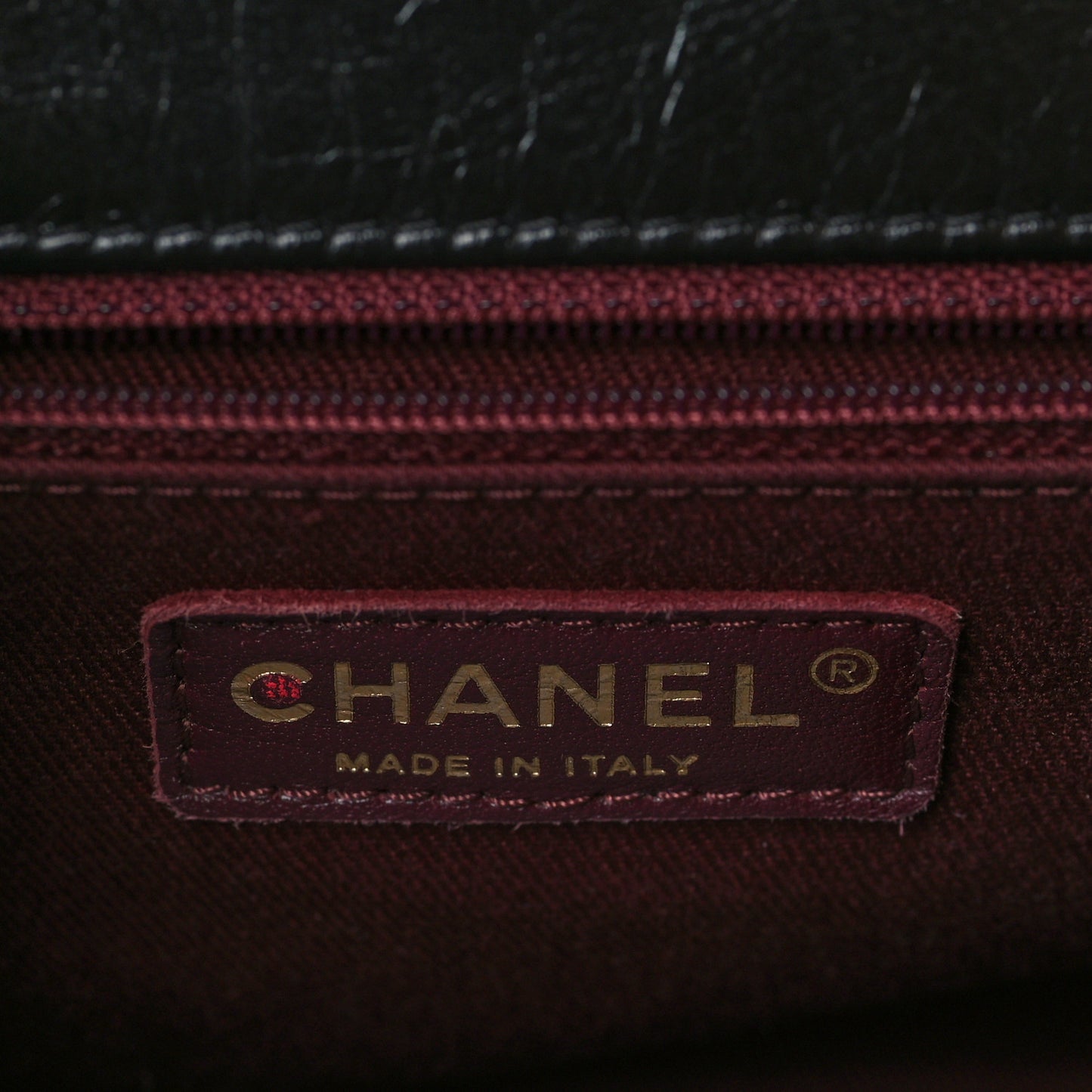 Glazed Calfskin Castle Rock Large Flap Black Burgundy