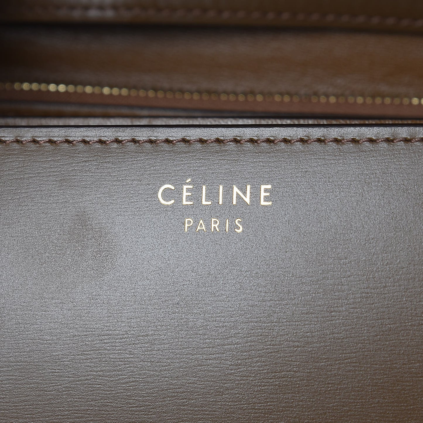 Box Calfskin Medium Classic Box Flap Bag Camel