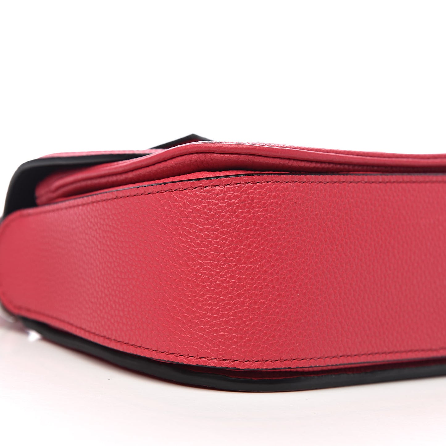 Grained Calfskin Vivienne NM Framboise