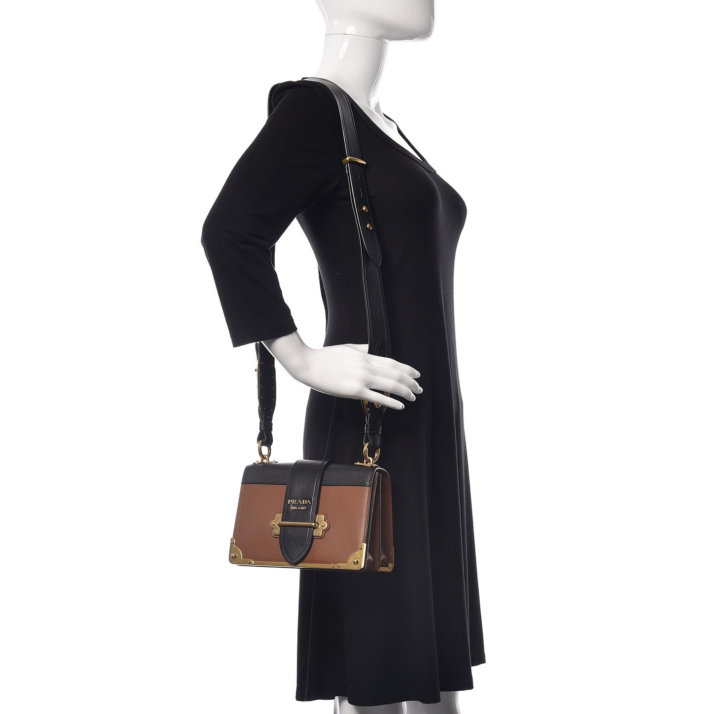City Calfskin Saffiano Cahier Bag Cognac Nero Black