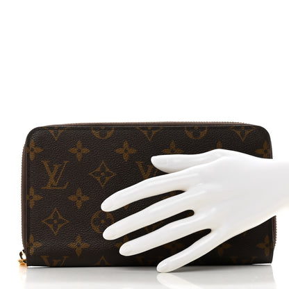 Louis Vuitton Monogram Zippy Organizer Wallet 2 of 8