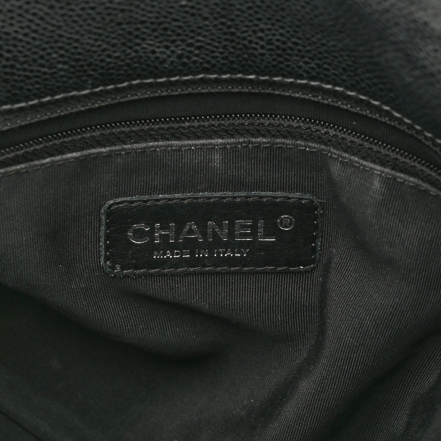Caviar 31 Hobo Black
