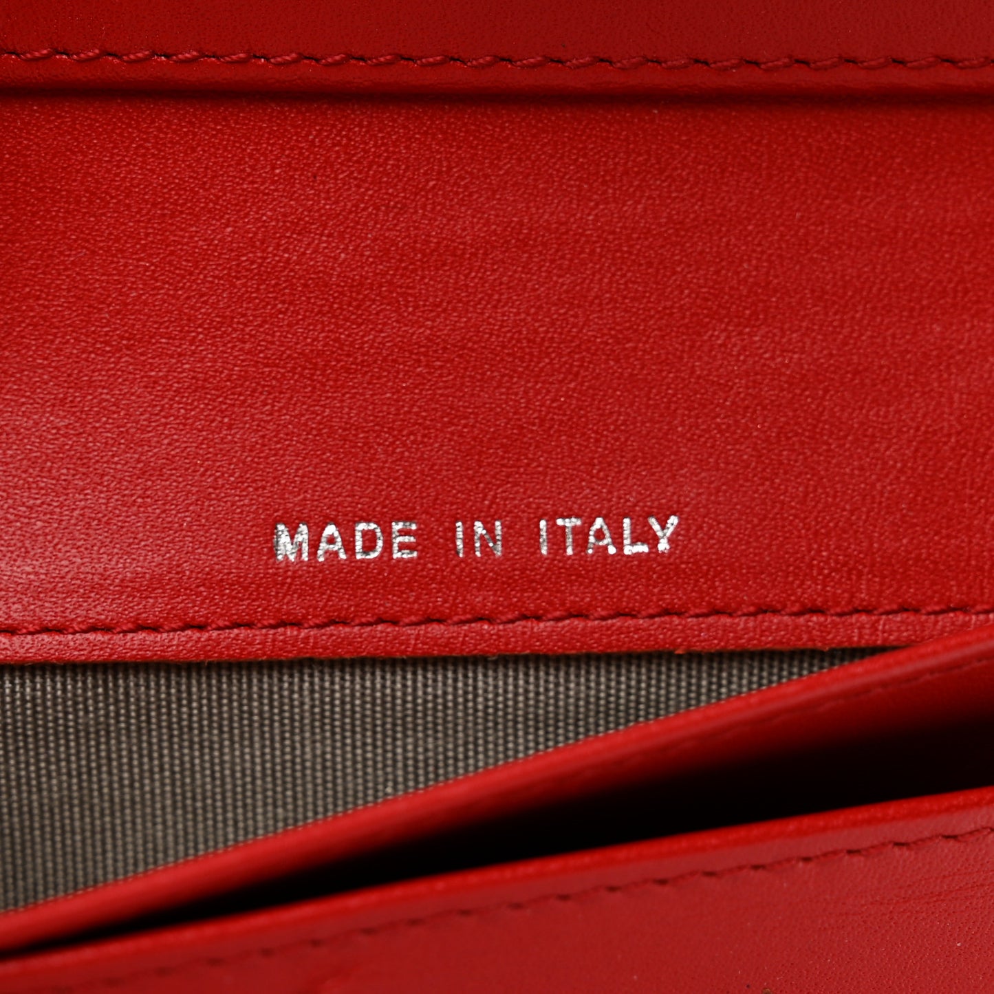 Caviar Timeless CC Zipped Pocket Wallet Red
