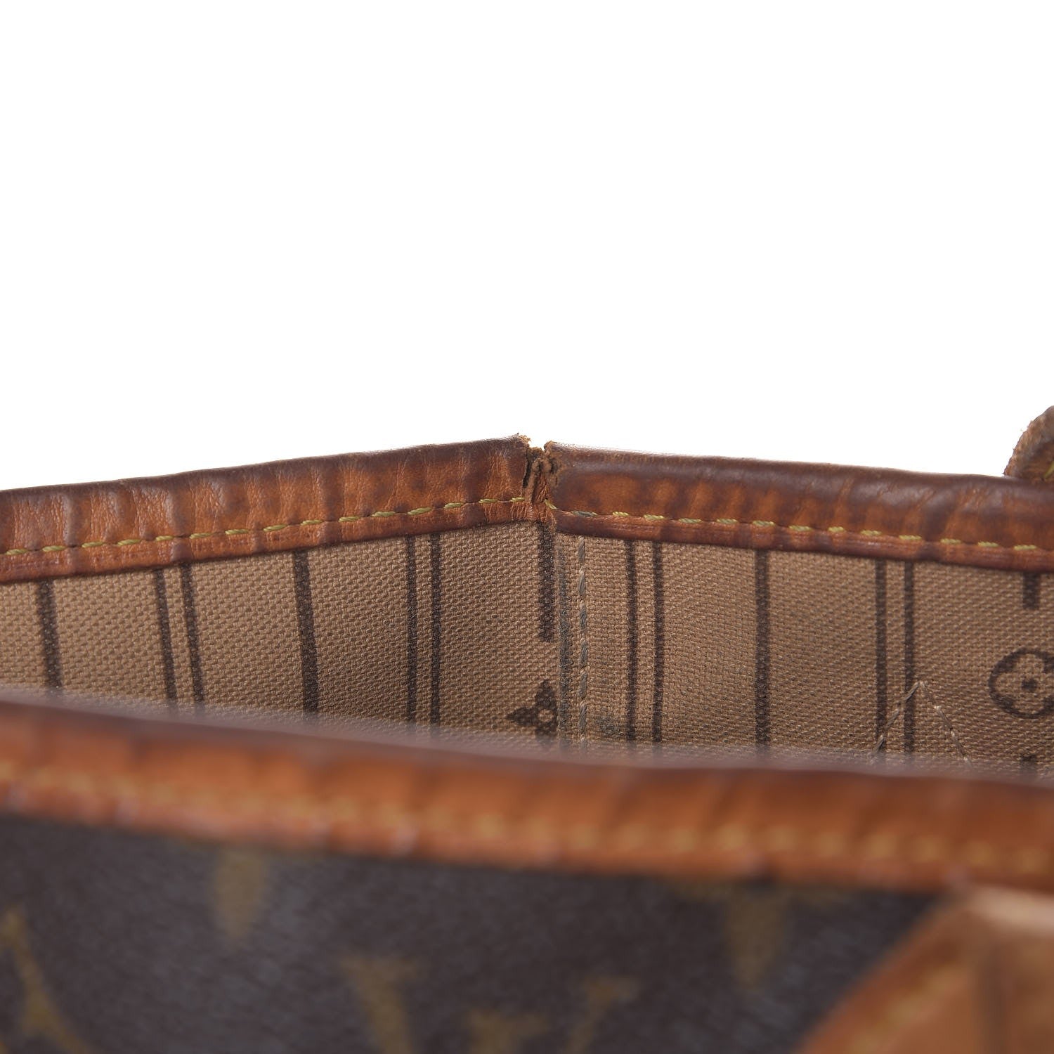 Louis Vuitton Monogram Neverfull MM 20 of 26
