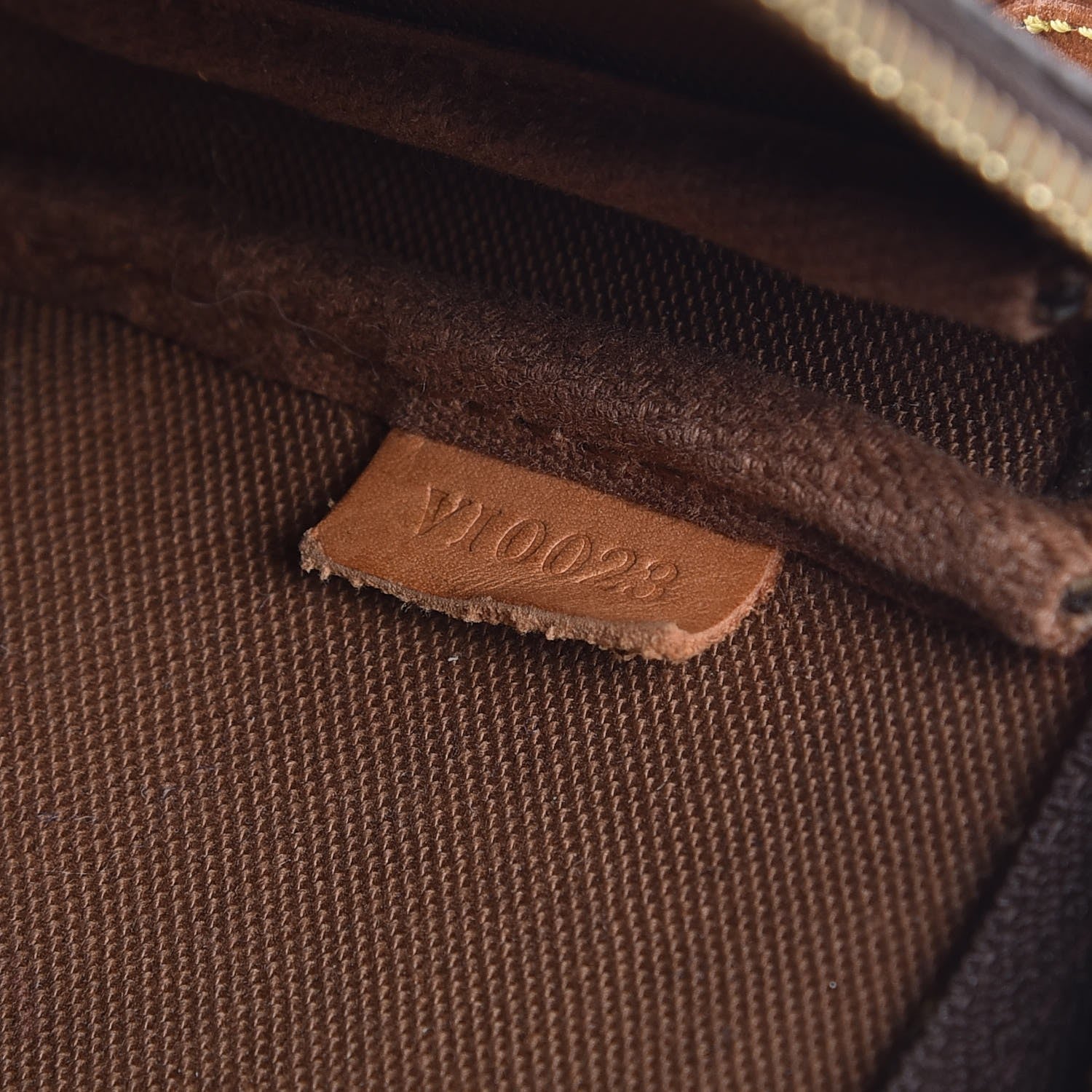 Louis Vuitton Monogram Pochette Accessories 7 of 9