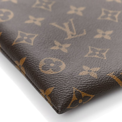 Louis Vuitton Monogram Discovery Pochette GM 7 of 8