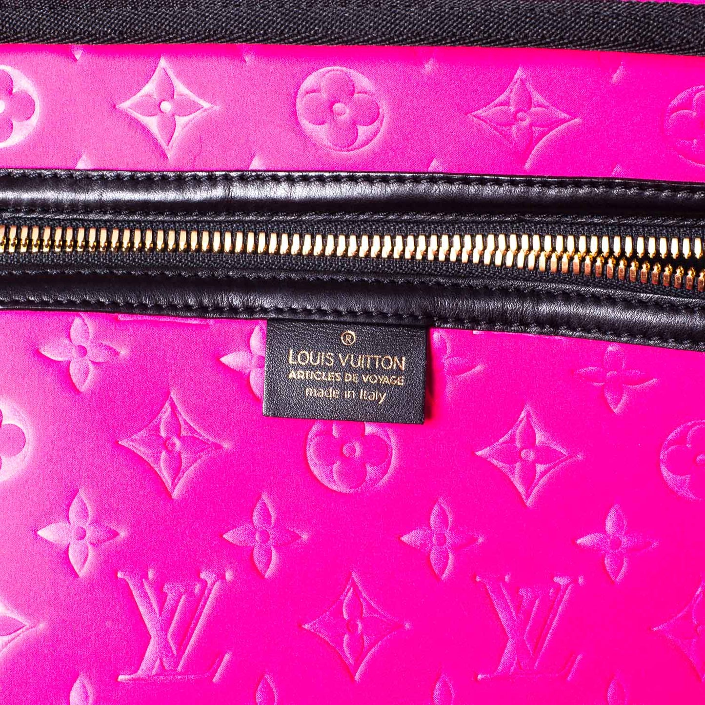 Monogram Scuba MM Fuchsia