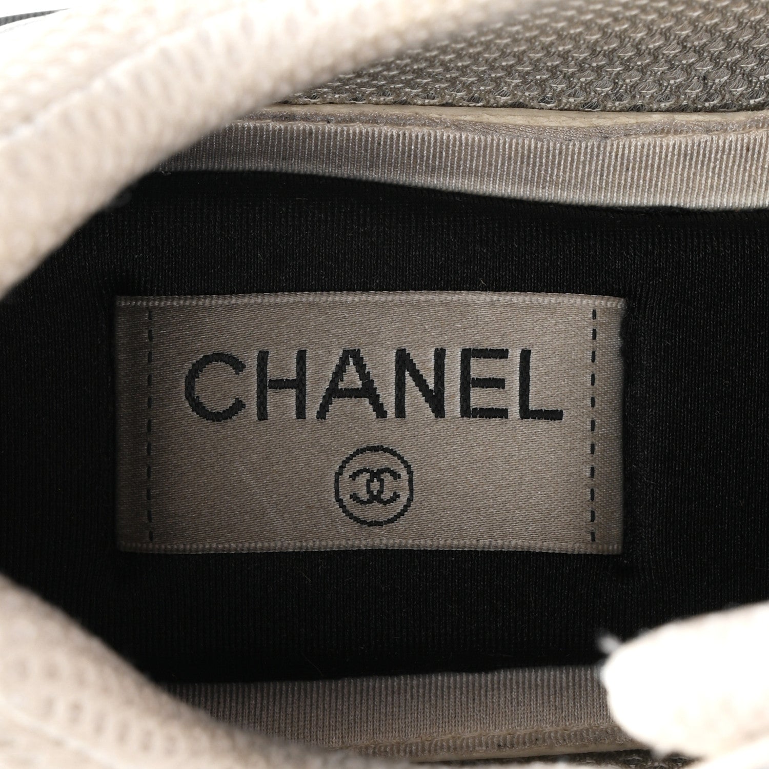 Chanel Fabric Laminated Calfskin Stretch CC Womens Sneakers 39 White Silver 8 of 9