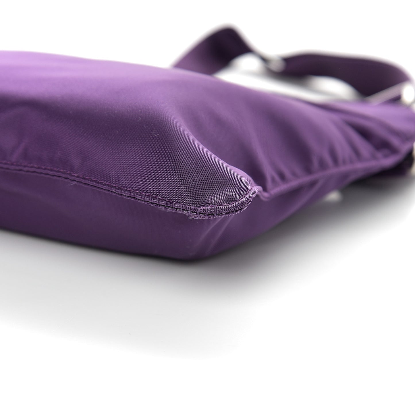Nylon Vela Saffiano Flat Messenger Bag Ciclamino