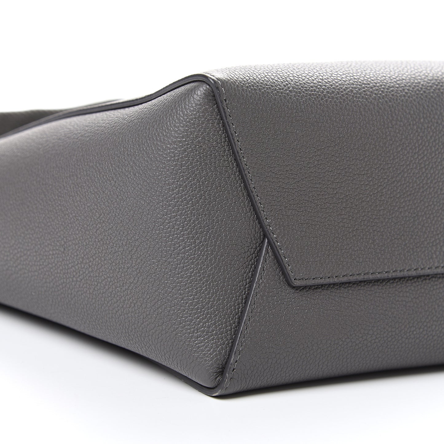 Soft Grained Calfskin Small Sangle Bucket Bag Grey