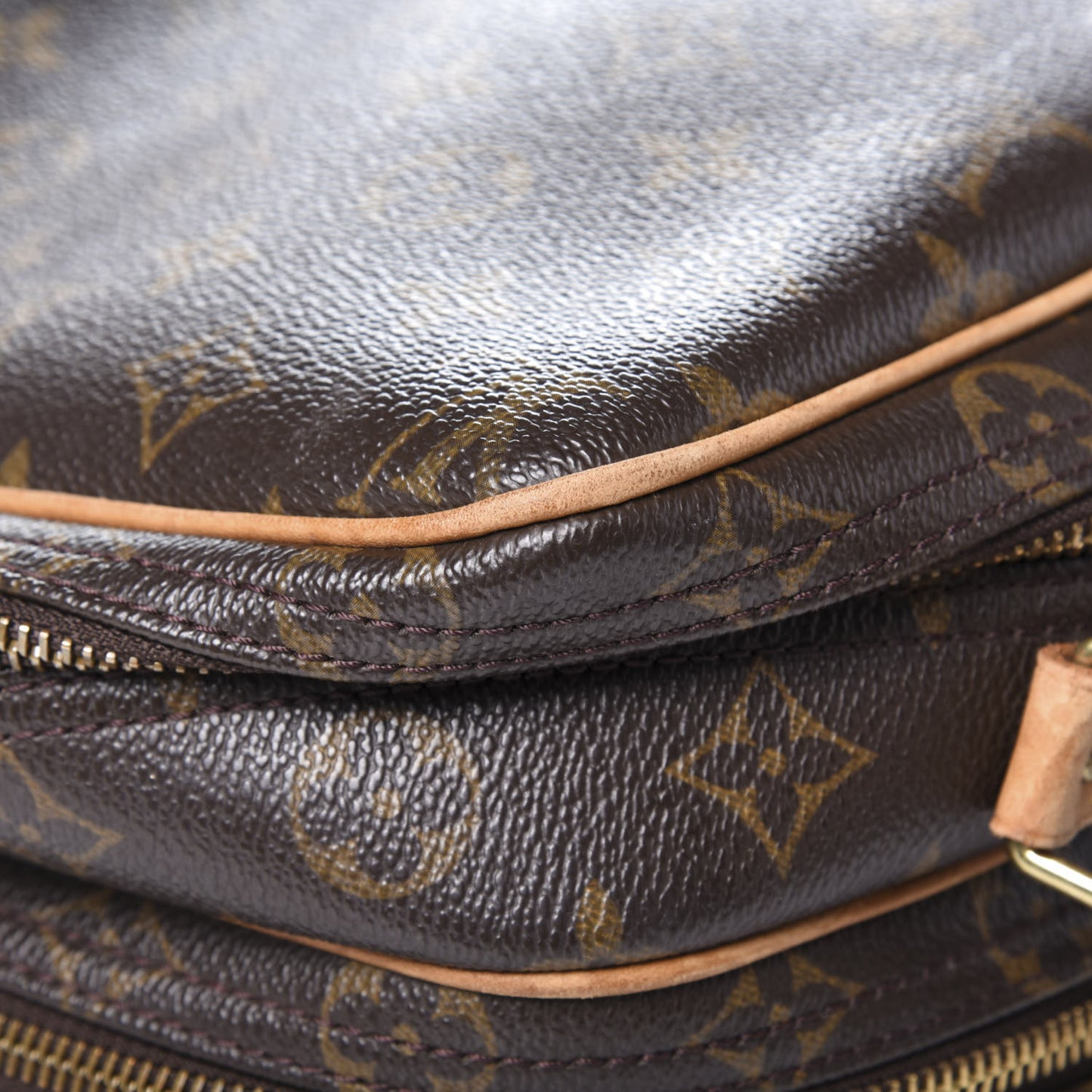 Monogram Noe