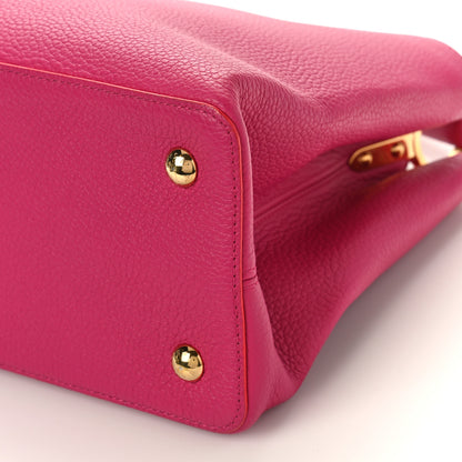 Louis Vuitton Taurillon Capucines MM Hibiscus Flamingo 9 of 9